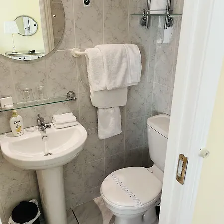 Heather View Bed & Breakfast 3*